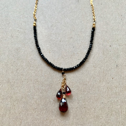 Collar Necklace - Swing Time (Garnets)