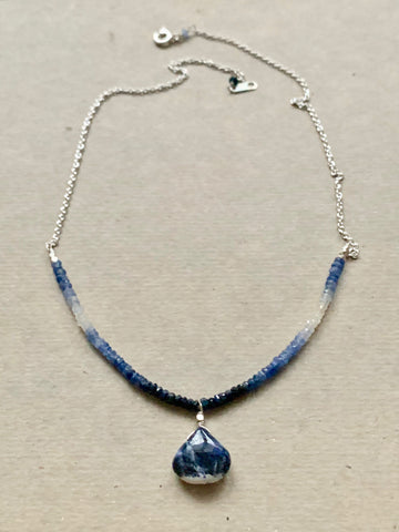 Collar Necklace - Porcelain (blue sapphires)