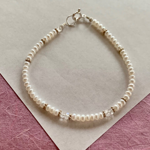 large and small pearl beads bracelet